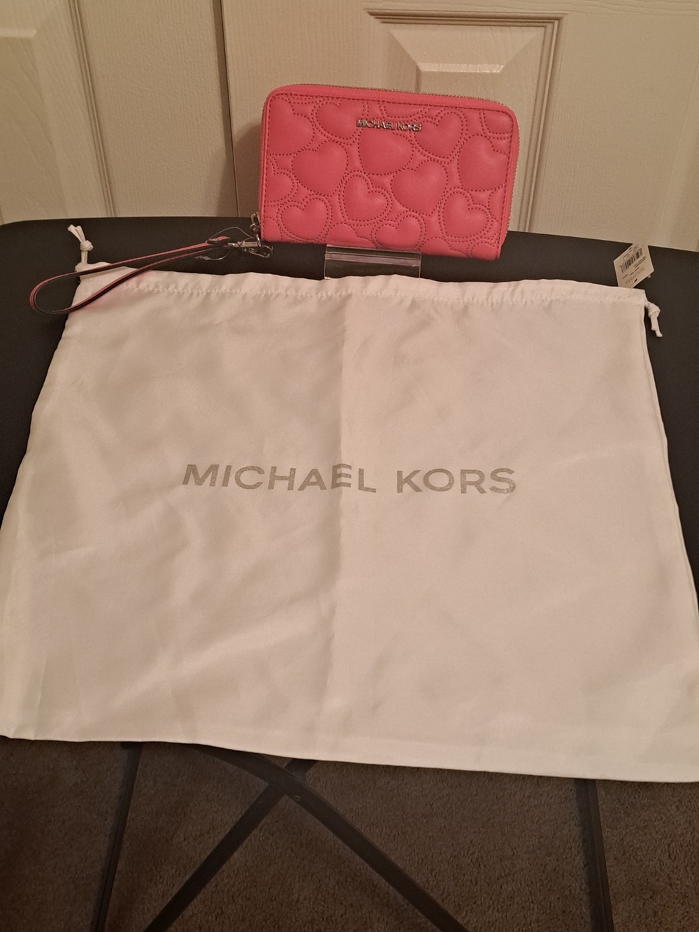 Michael Kors Pink Quilted Heart Wristlet Wallet with Dust bag NWT